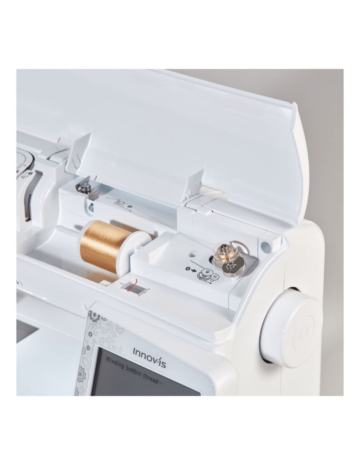 Brother Innov-is NV880E – Máquina de bordado electrónica con Wi-Fi y área de 260×160mm - Imagen 3